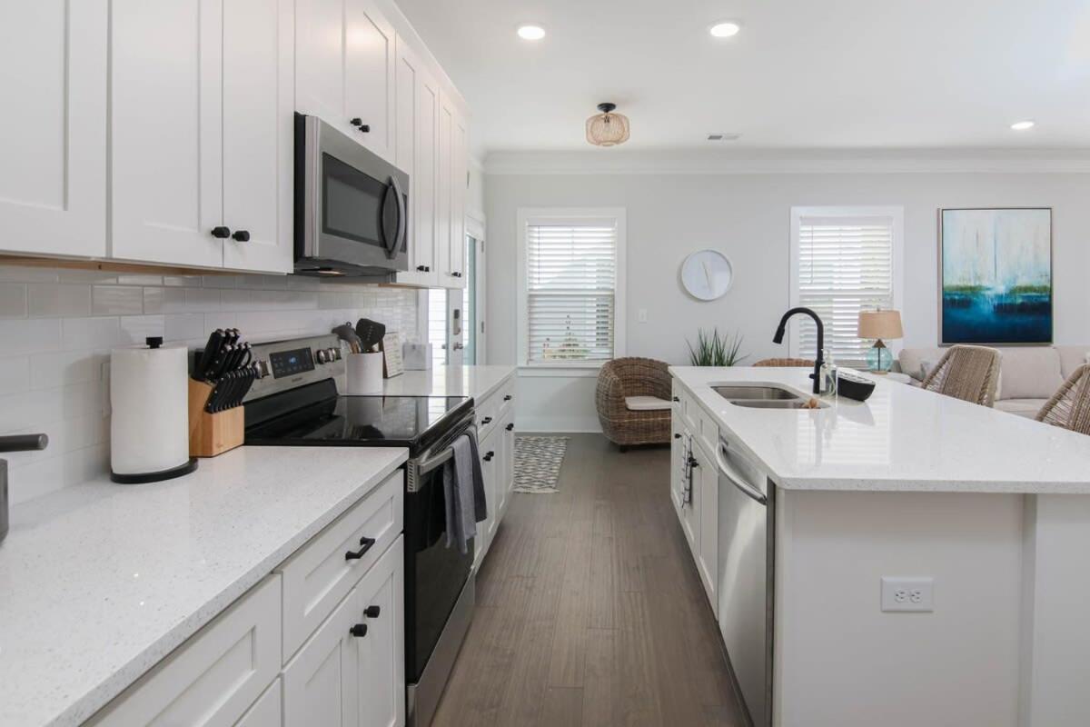 Southern Charming New Home Mins To Beach & Dwntn Чарльстон Экстерьер фото
